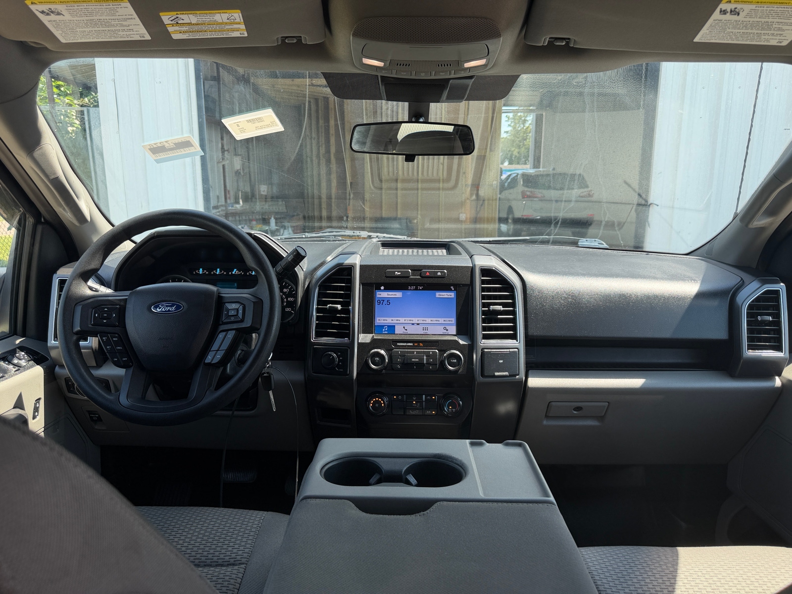 Thumbnail: 2019 Ford Econoline - 3