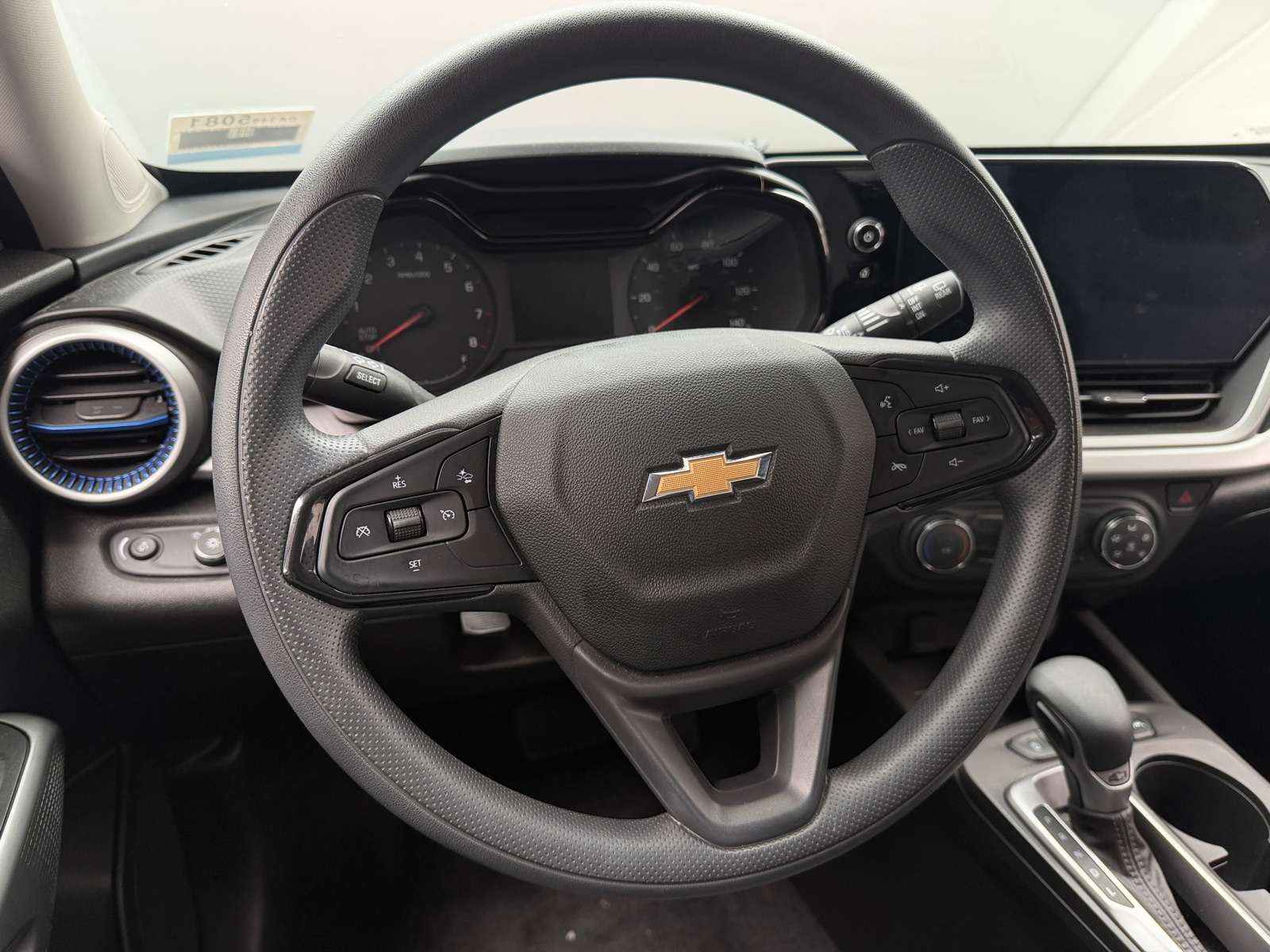 Thumbnail: 2024 Chevrolet Trax - 5