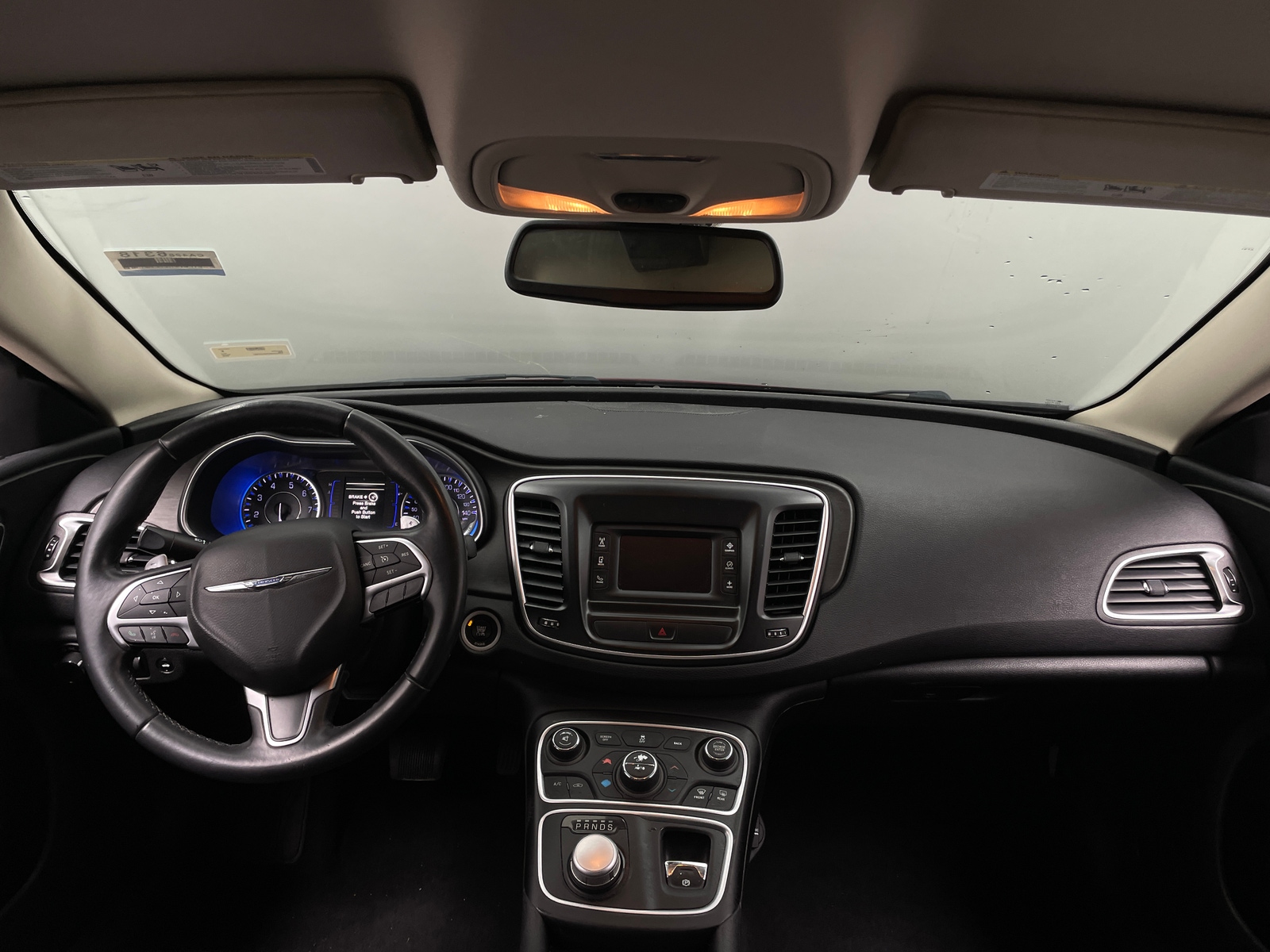 Thumbnail: 2016 Chrysler 200 - 3