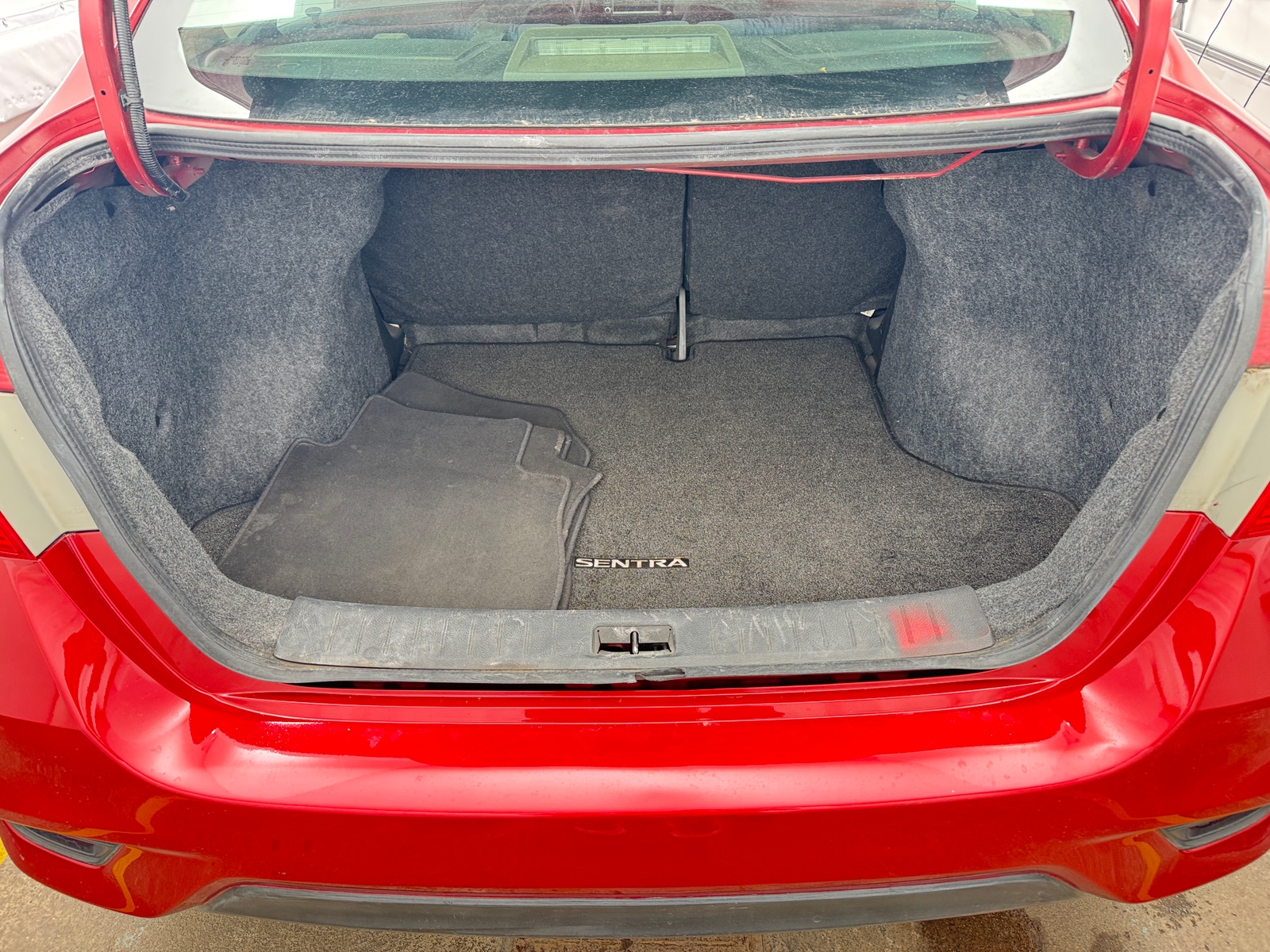 Thumbnail: 2019 Nissan Sentra - 7