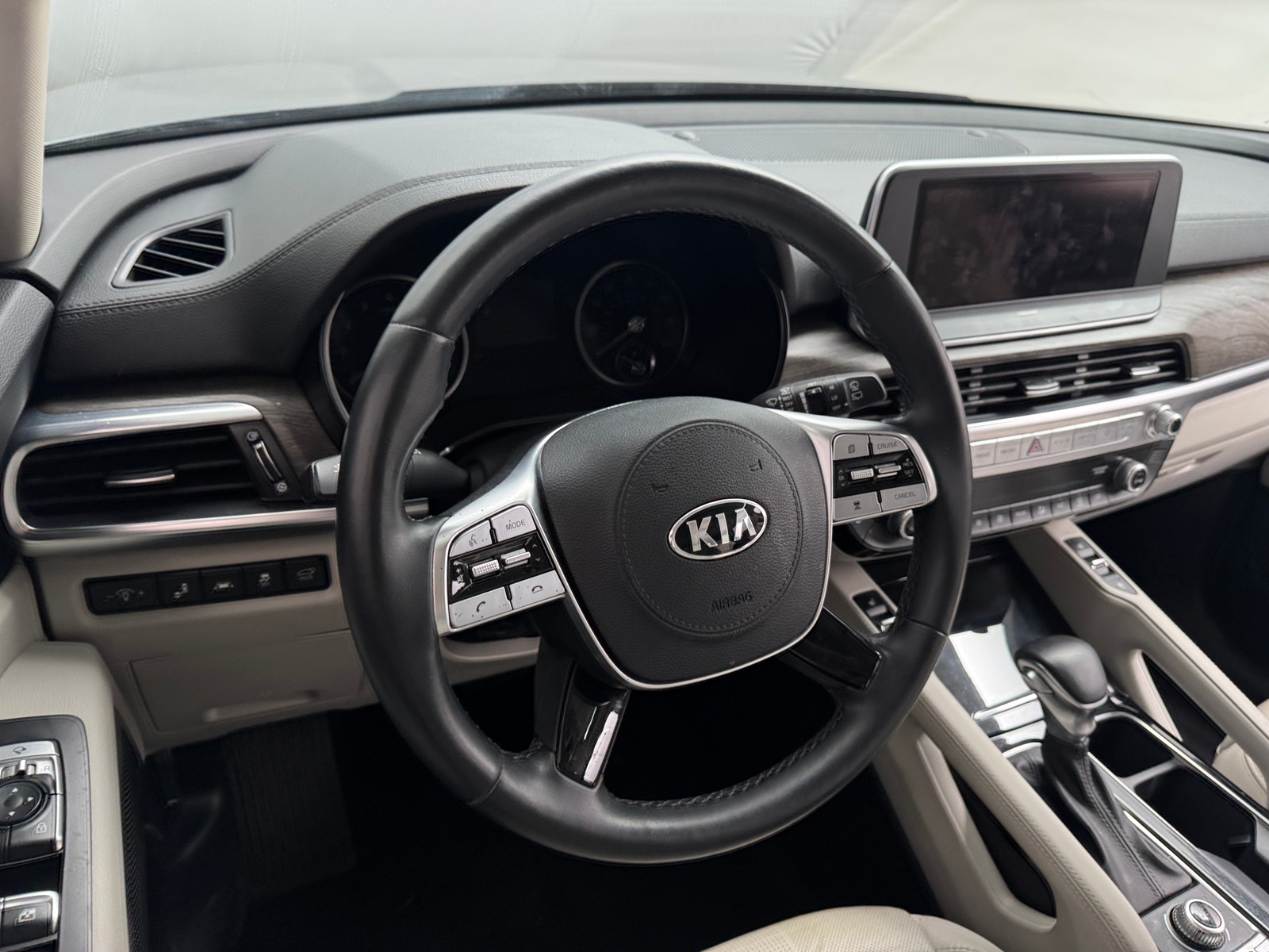 Thumbnail: 2020 Kia Telluride - 4
