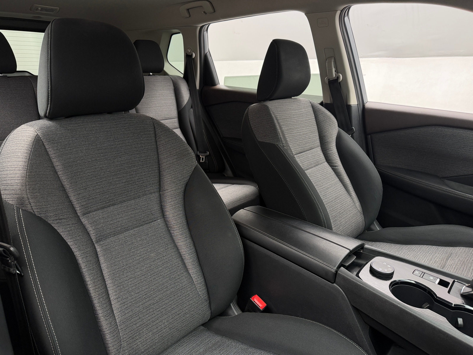 Thumbnail: 2021 Nissan Rogue - 2