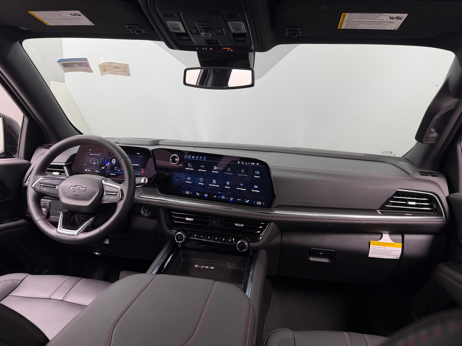 Thumbnail: 2025 Chevrolet Tahoe - 2