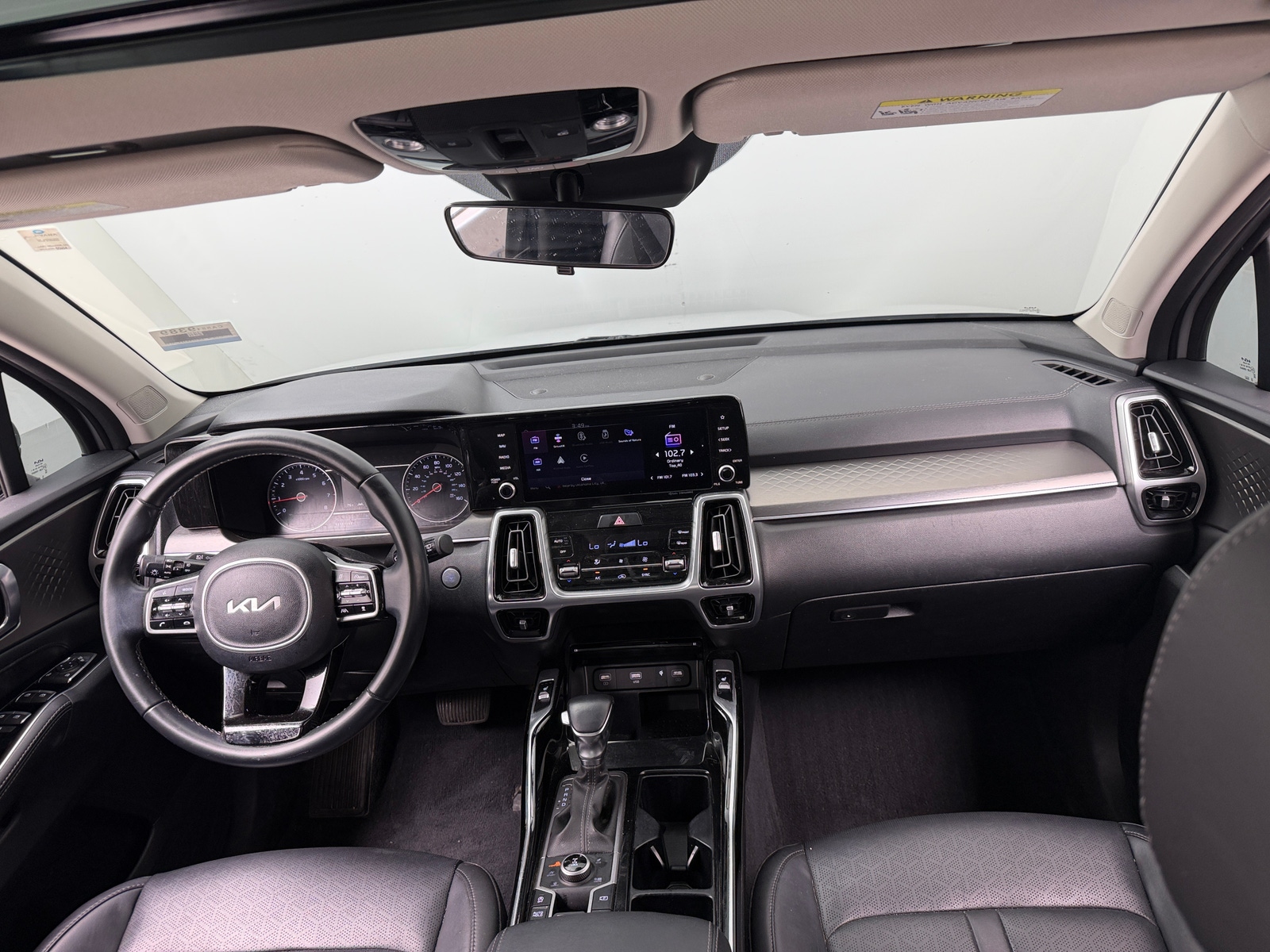 Thumbnail: 2022 Kia Sorento - 2
