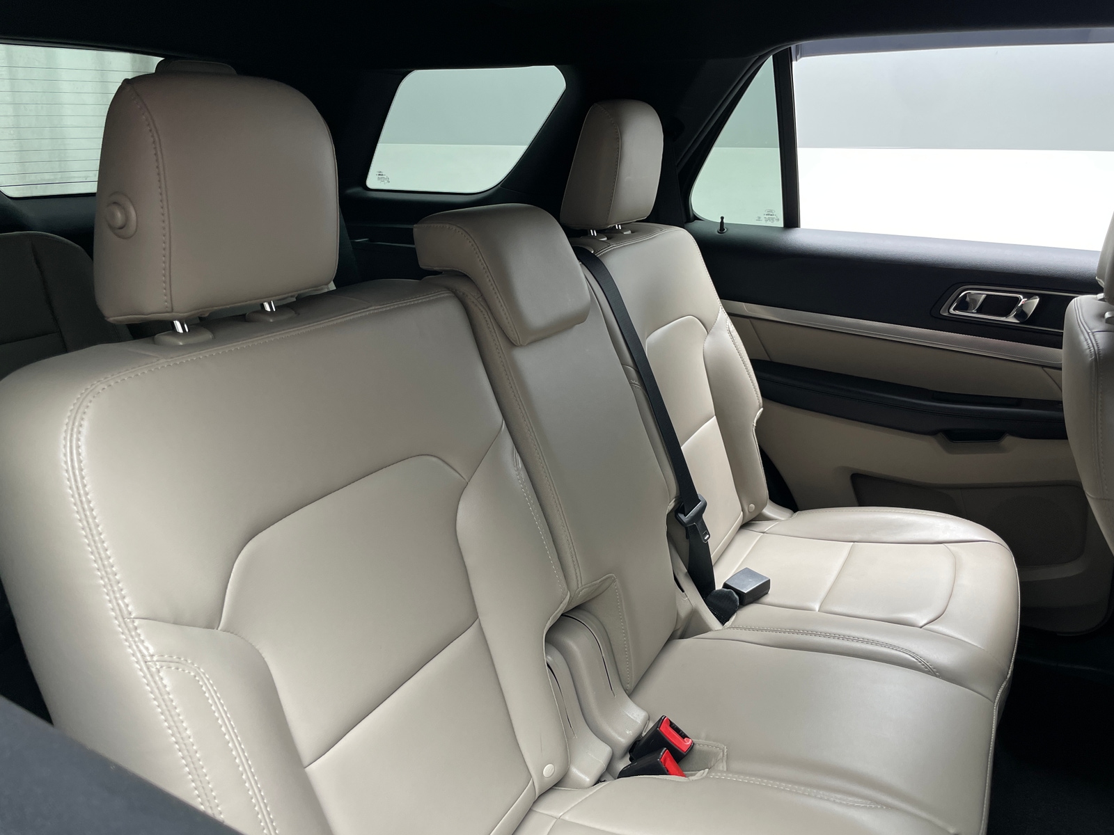 Thumbnail: 2019 Ford Explorer - 6