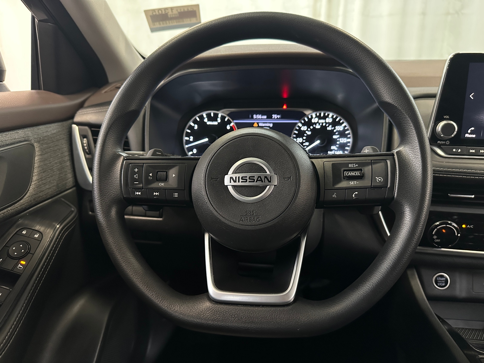 Thumbnail: 2021 Nissan Rogue - 5