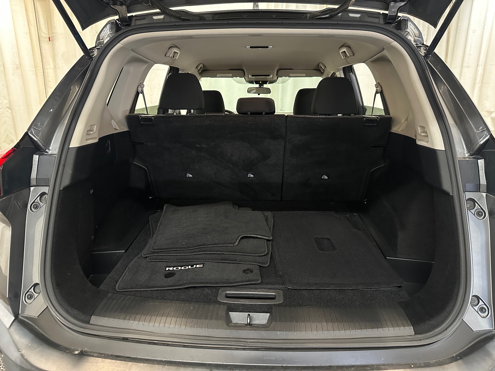 Thumbnail: 2021 Nissan Rogue - 7