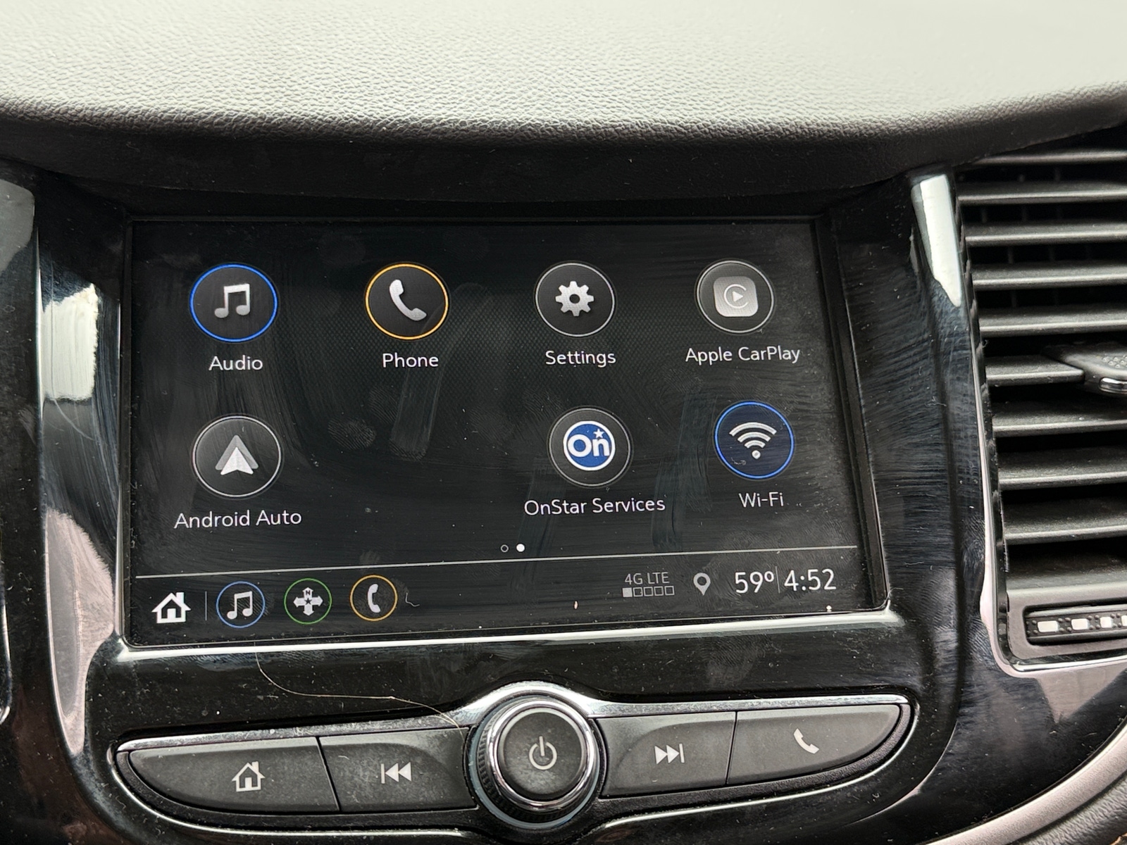 Thumbnail: 2019 Chevrolet Trax - 4
