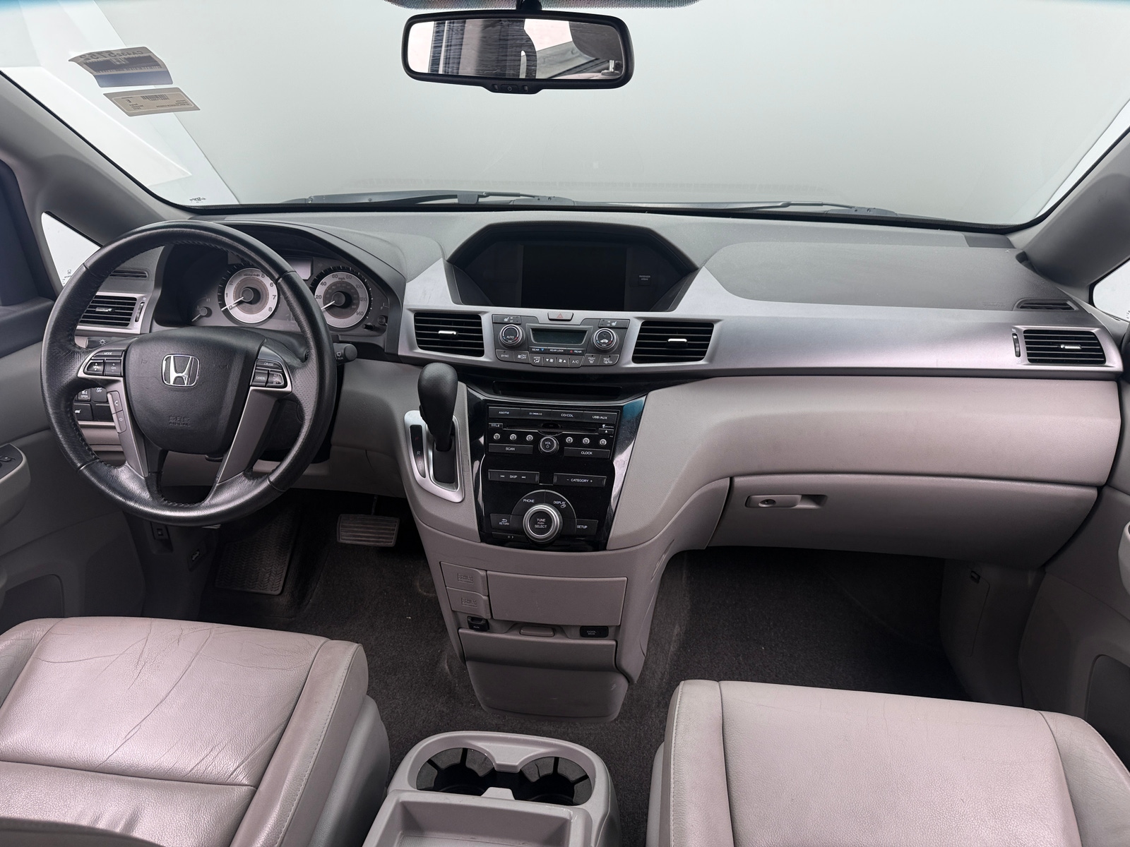 Thumbnail: 2012 Honda Odyssey - 2