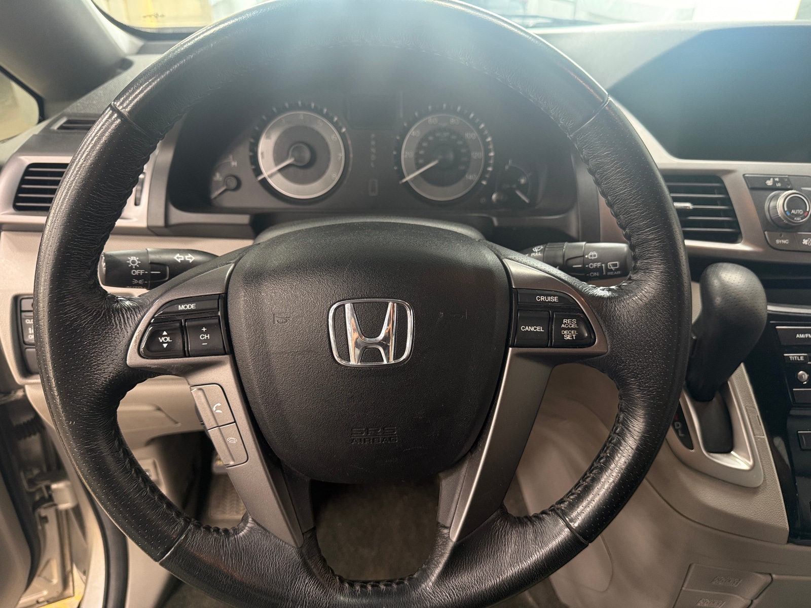 Thumbnail: 2012 Honda Odyssey - 4