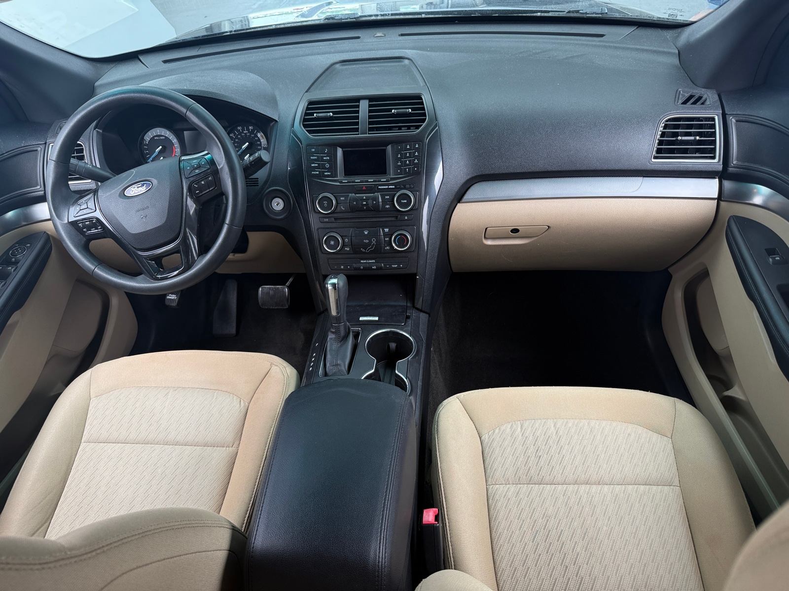 Thumbnail: 2016 Ford Explorer - 3