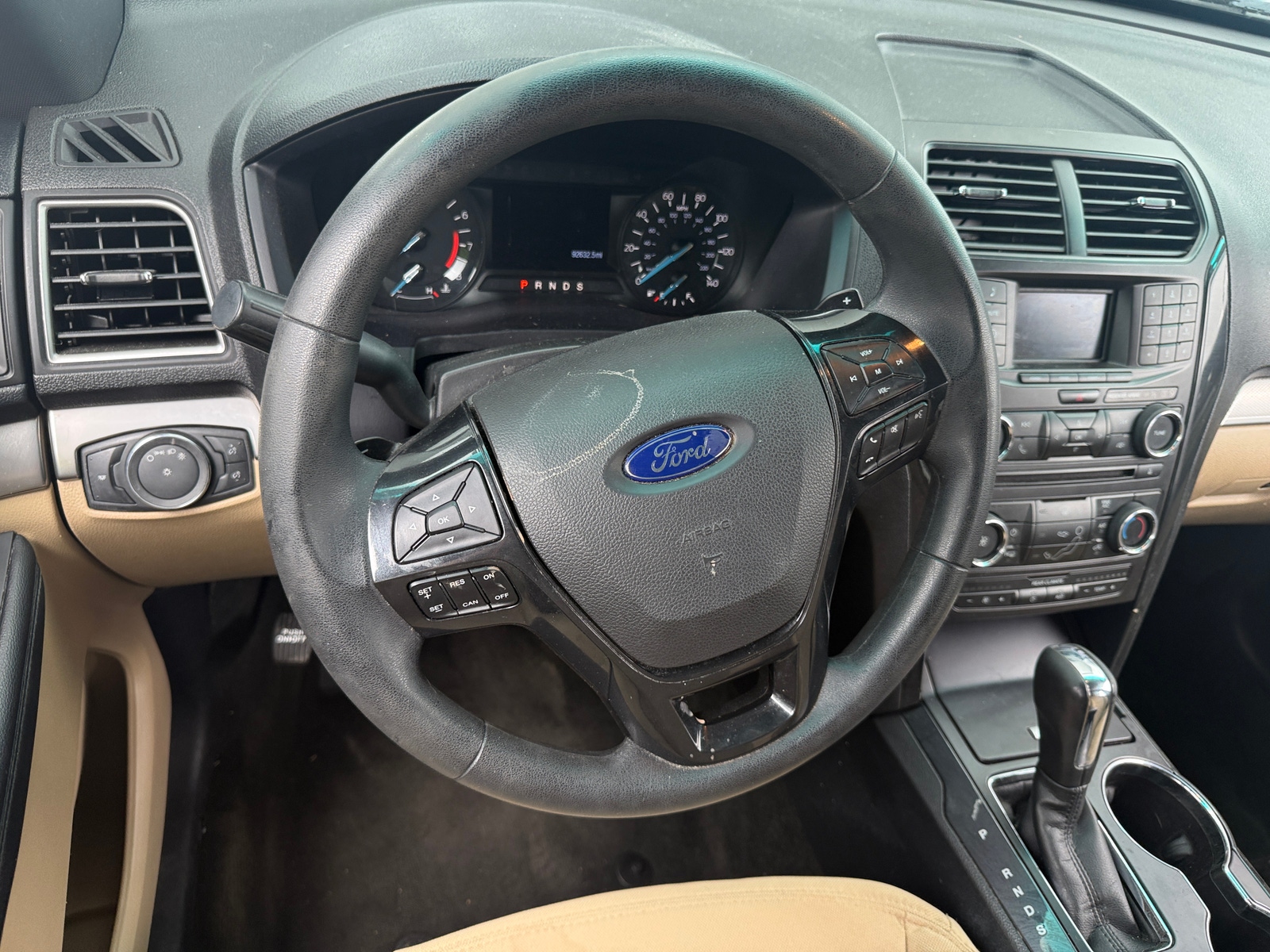 Thumbnail: 2016 Ford Explorer - 5