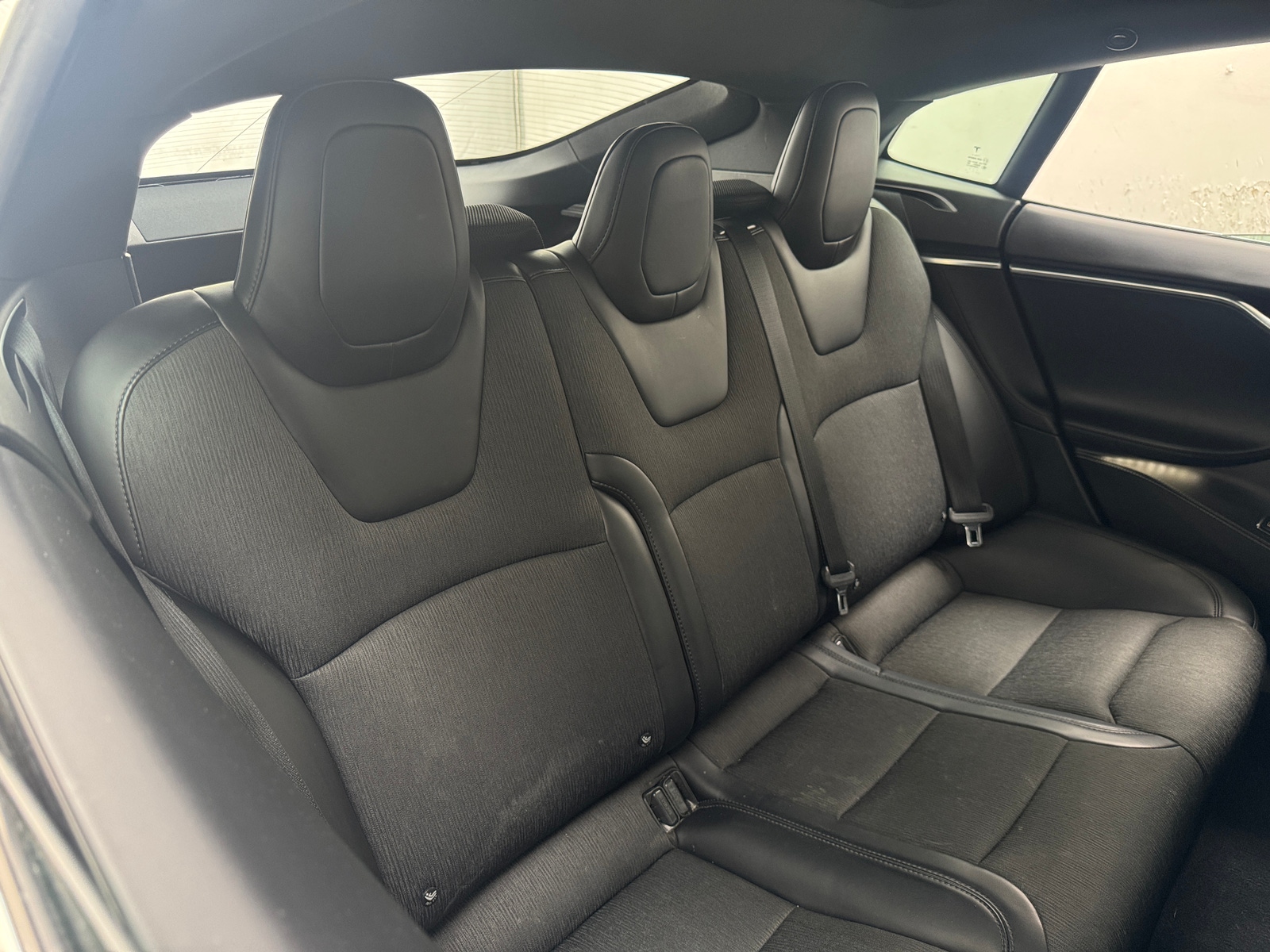 Thumbnail: 2017 Tesla Model S - 5