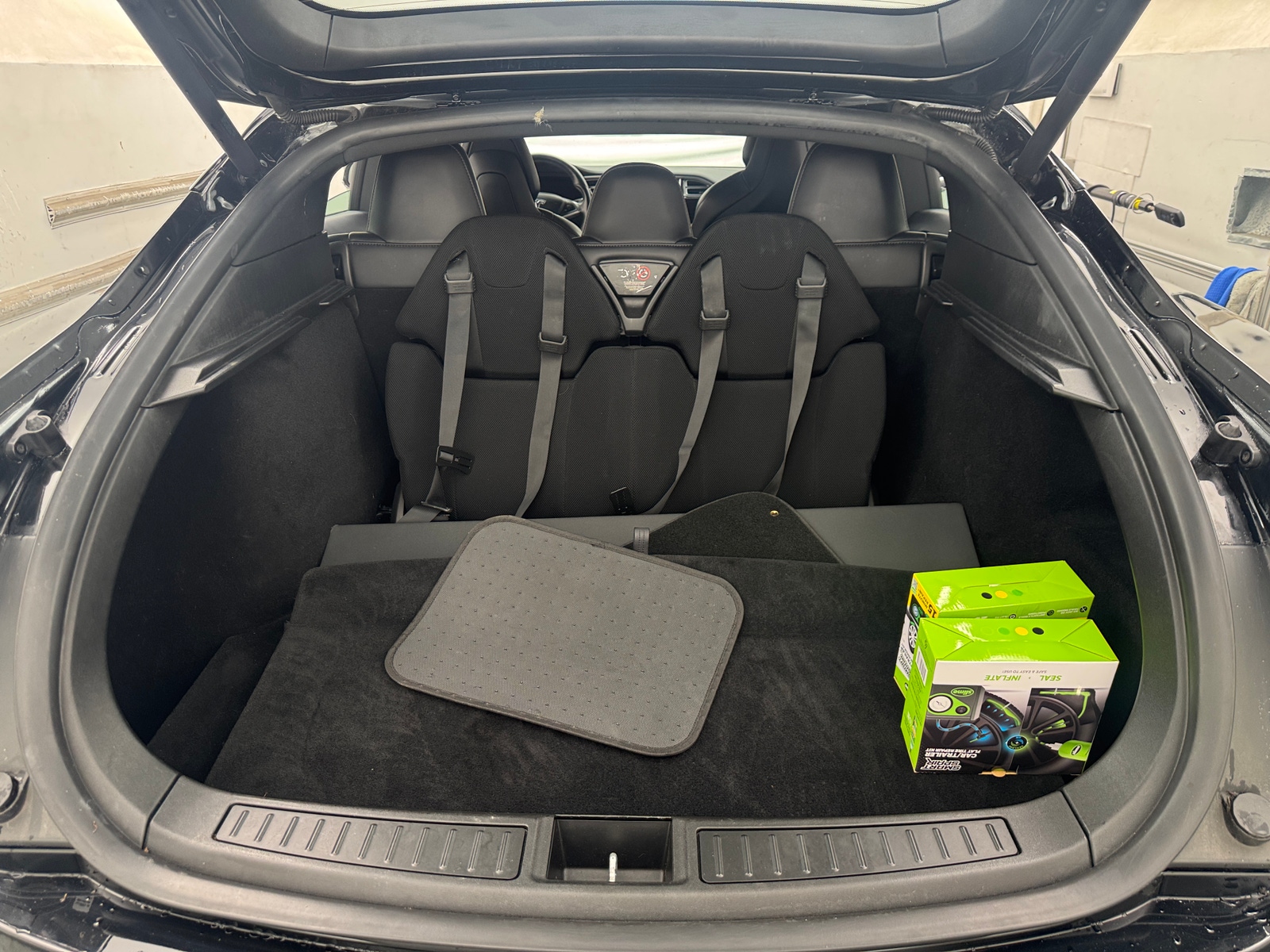 Thumbnail: 2017 Tesla Model S - 6