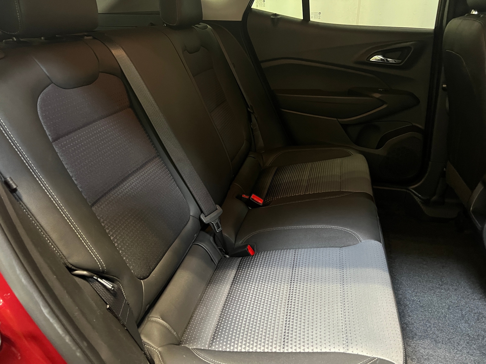 Thumbnail: 2025 Chevrolet Trax - 6