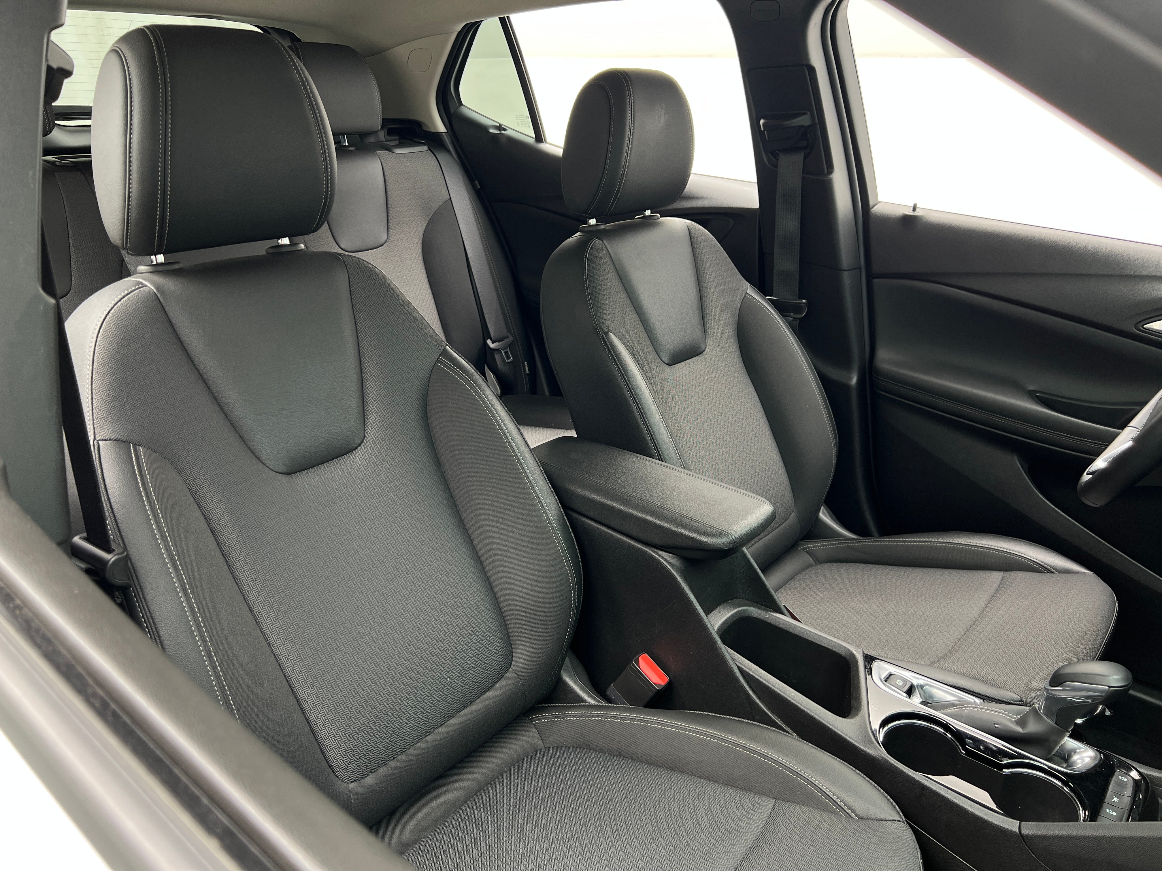 2025 Buick Encore GX Preferred - Photo 3