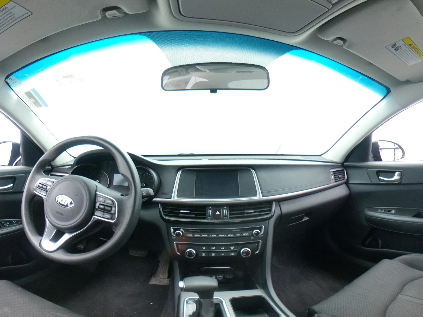 Thumbnail: 2018 Kia Optima - 3
