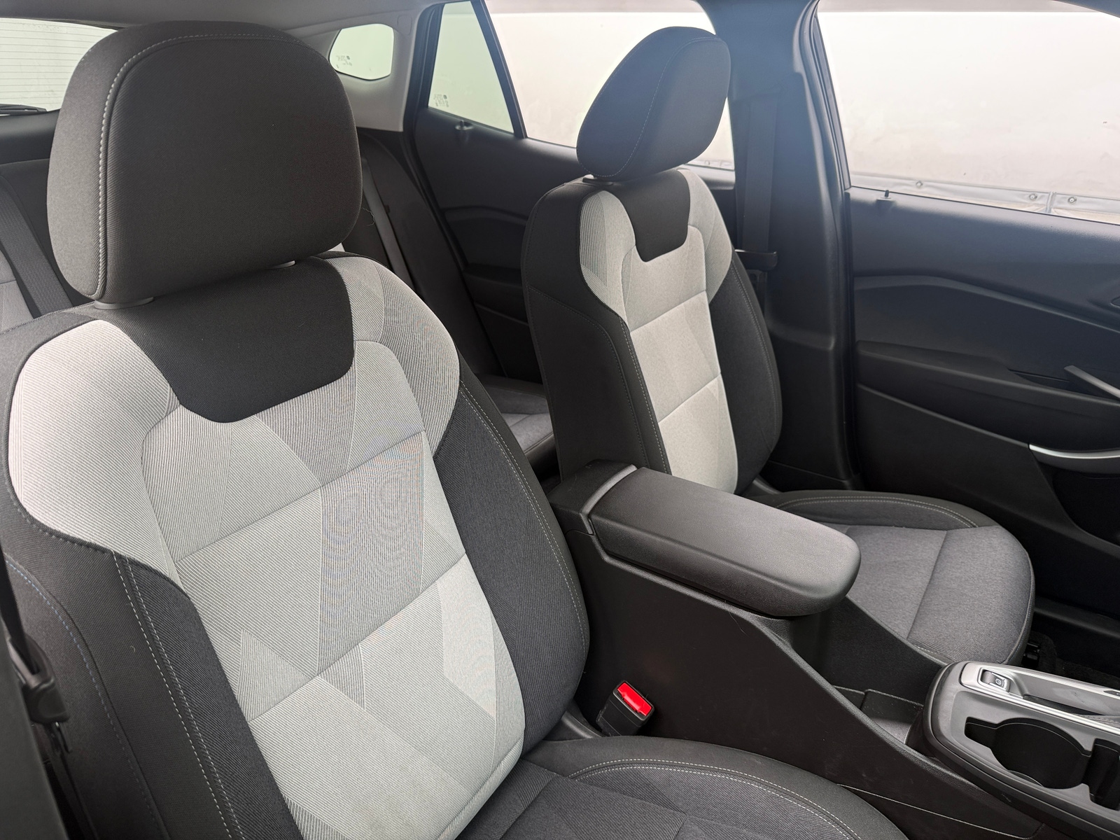 Thumbnail: 2024 Chevrolet Trax - 2