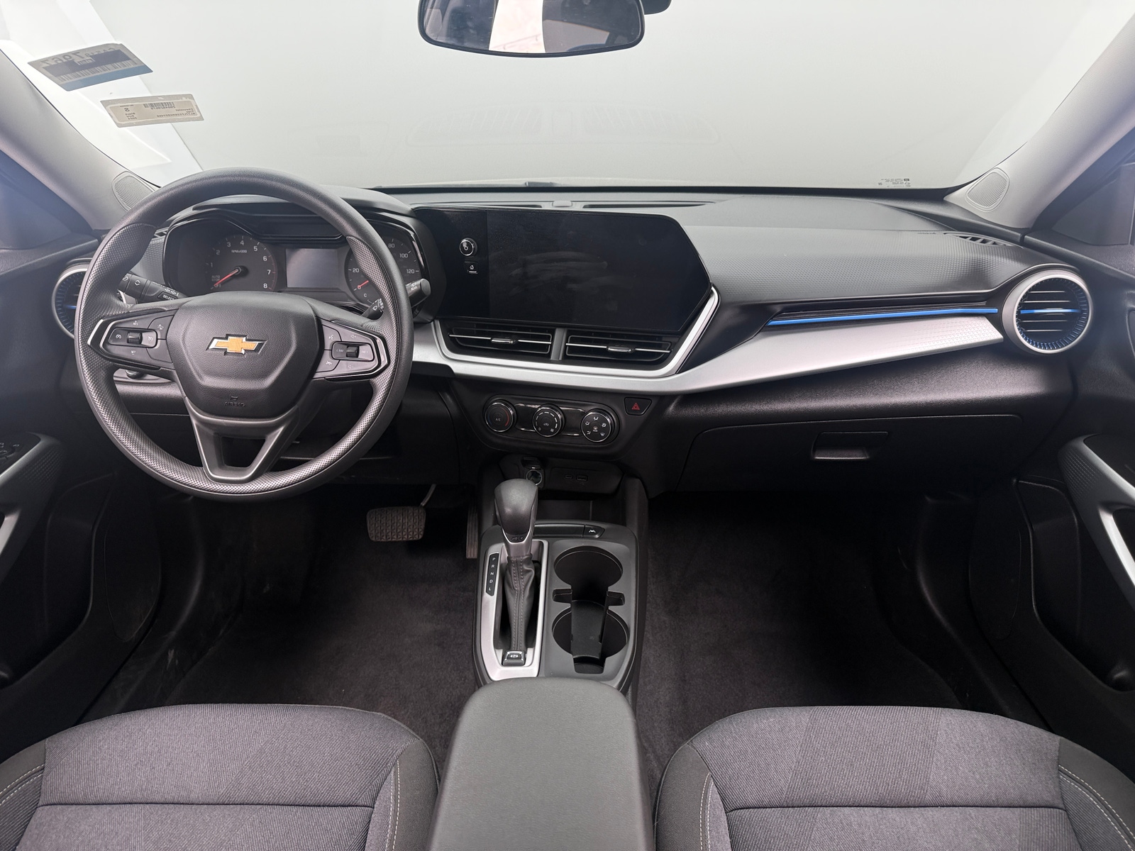 Thumbnail: 2024 Chevrolet Trax - 3