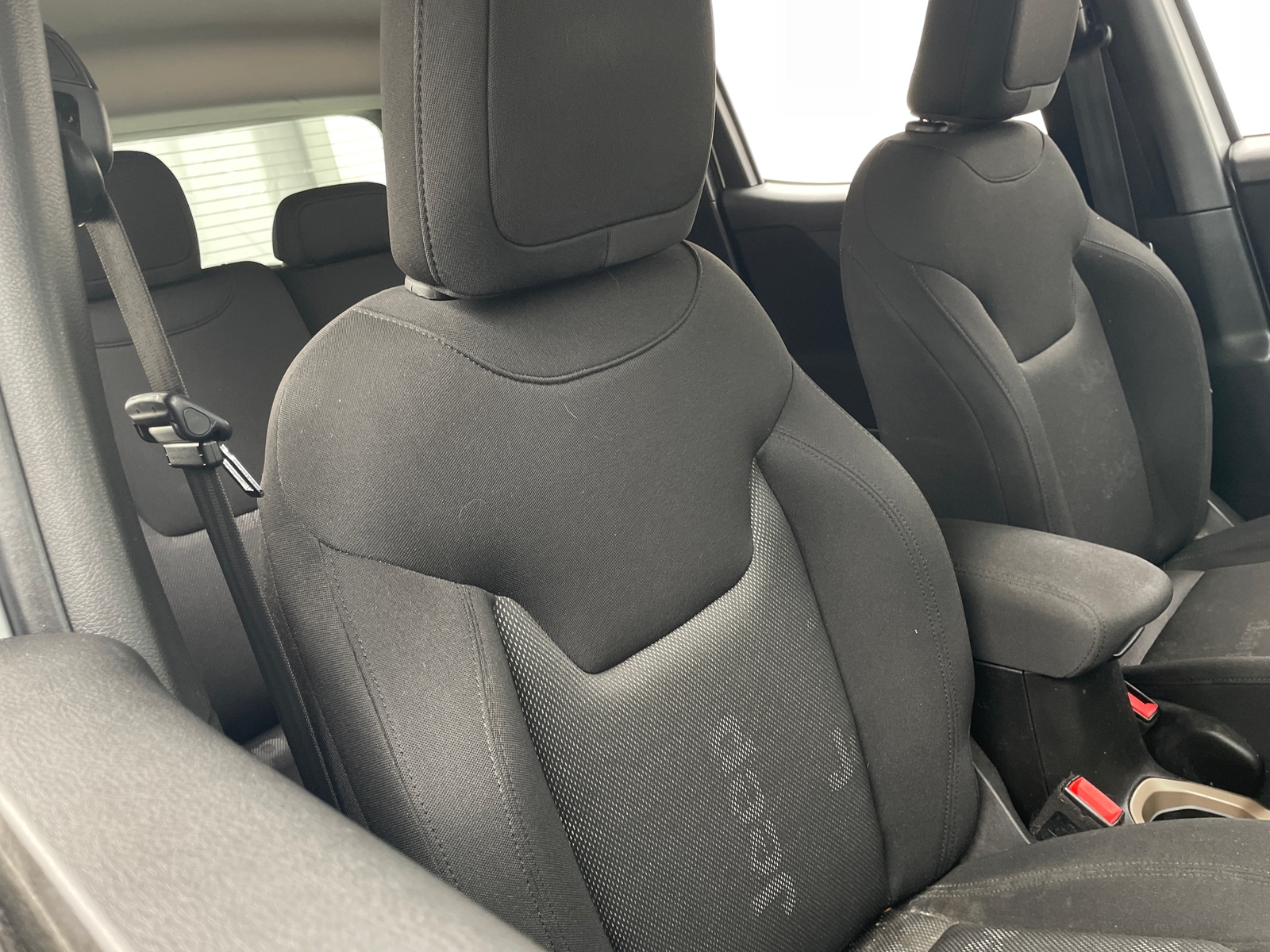 Thumbnail: 2015 Jeep Renegade - 2