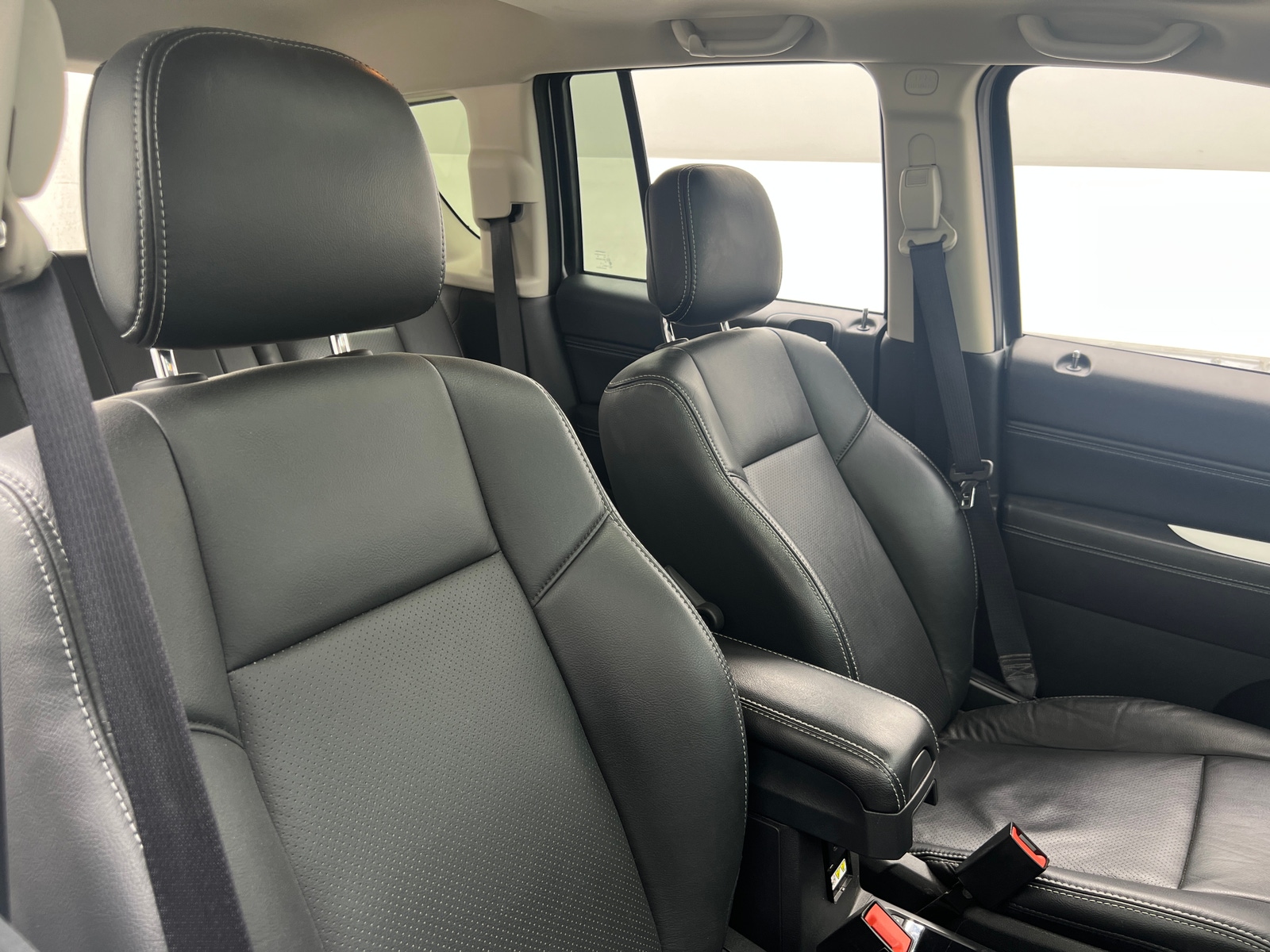 Thumbnail: 2015 Jeep Compass - 2