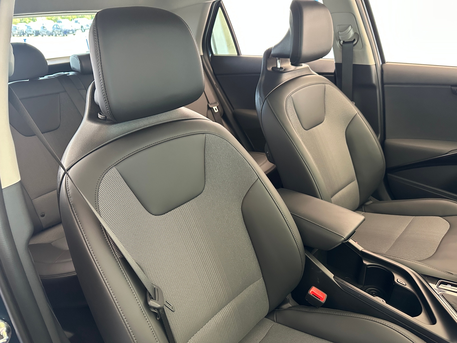 Thumbnail: 2025 Kia Niro - 2