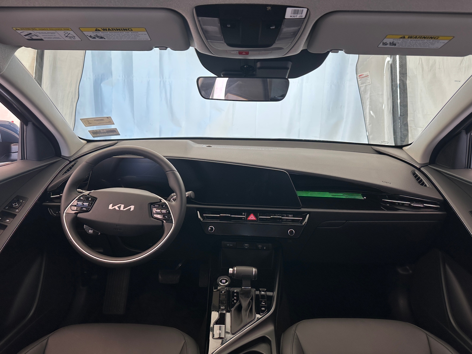 Thumbnail: 2025 Kia Niro - 3