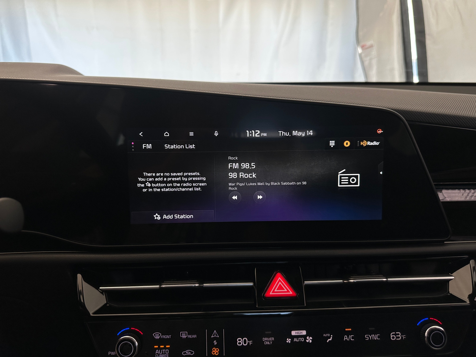 Thumbnail: 2025 Kia Niro - 4
