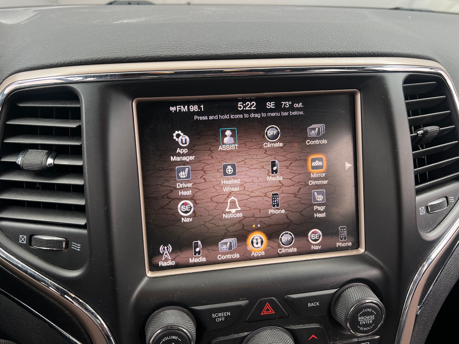 Thumbnail: 2015 Jeep Grand Cherokee - 3