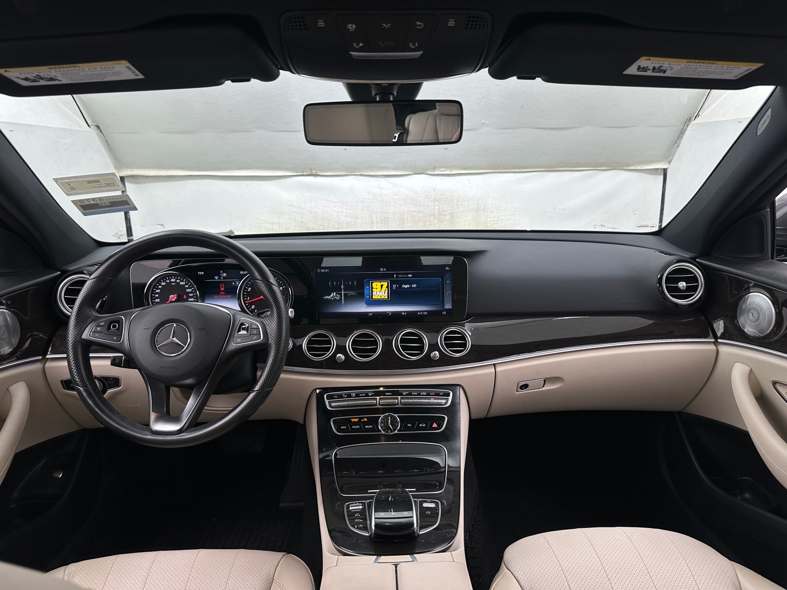 Thumbnail: 2018 Mercedes-Benz E-Class - 2