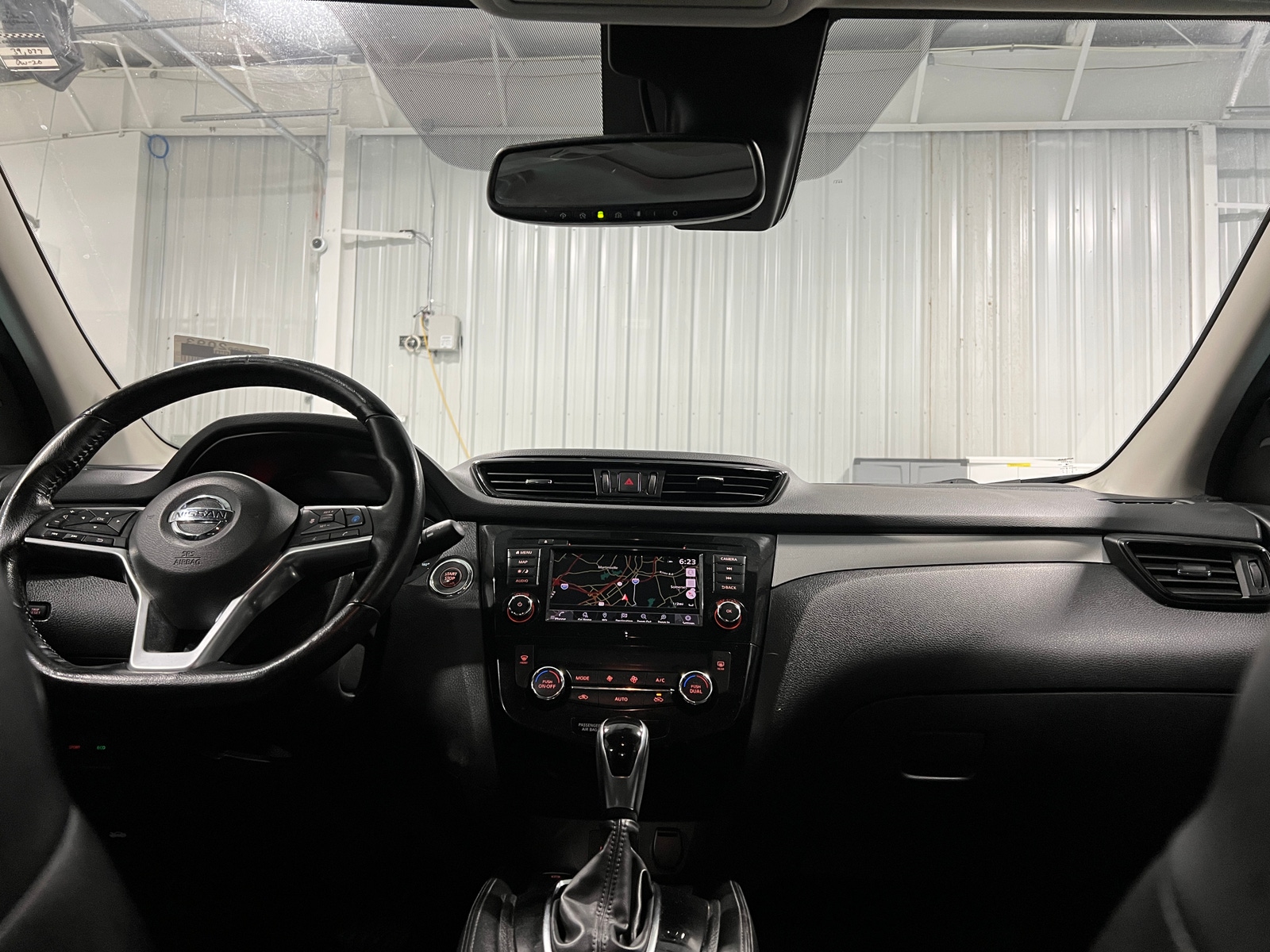 Thumbnail: 2020 Nissan Rogue Sport - 2