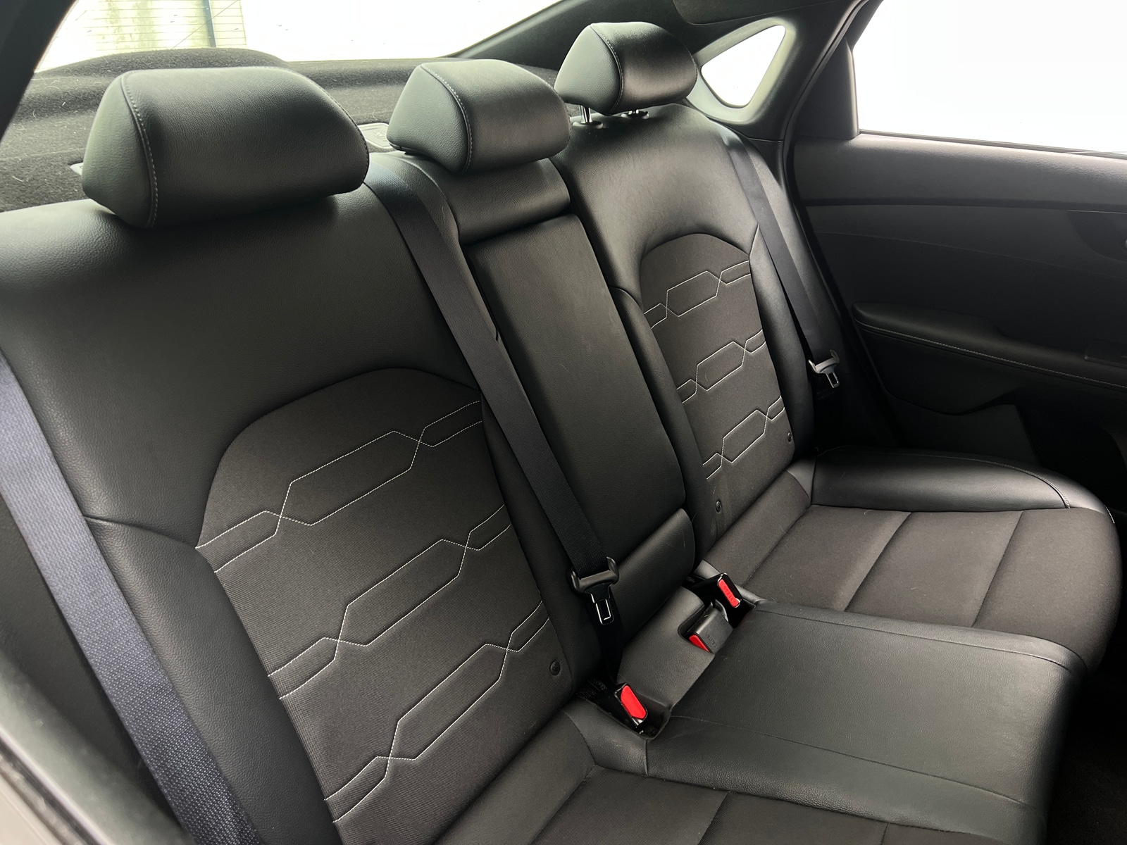 Thumbnail: 2020 Kia Forte - 6