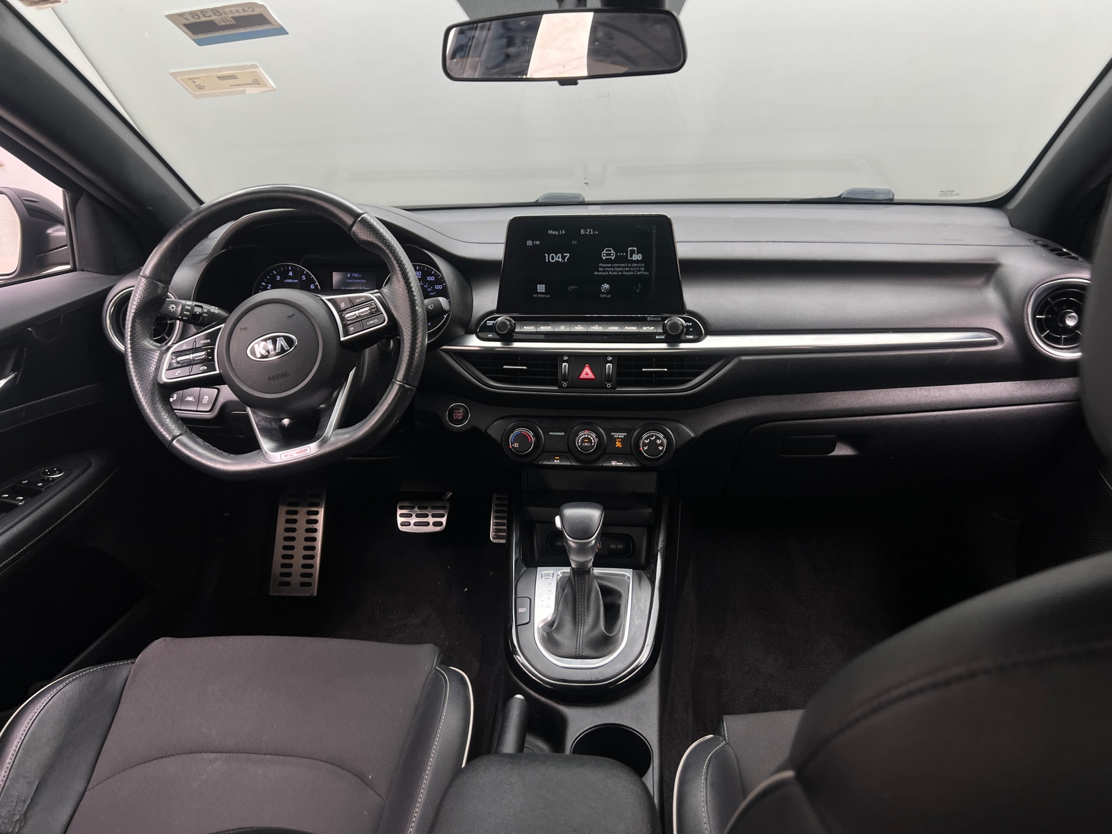 Thumbnail: 2020 Kia Forte - 3