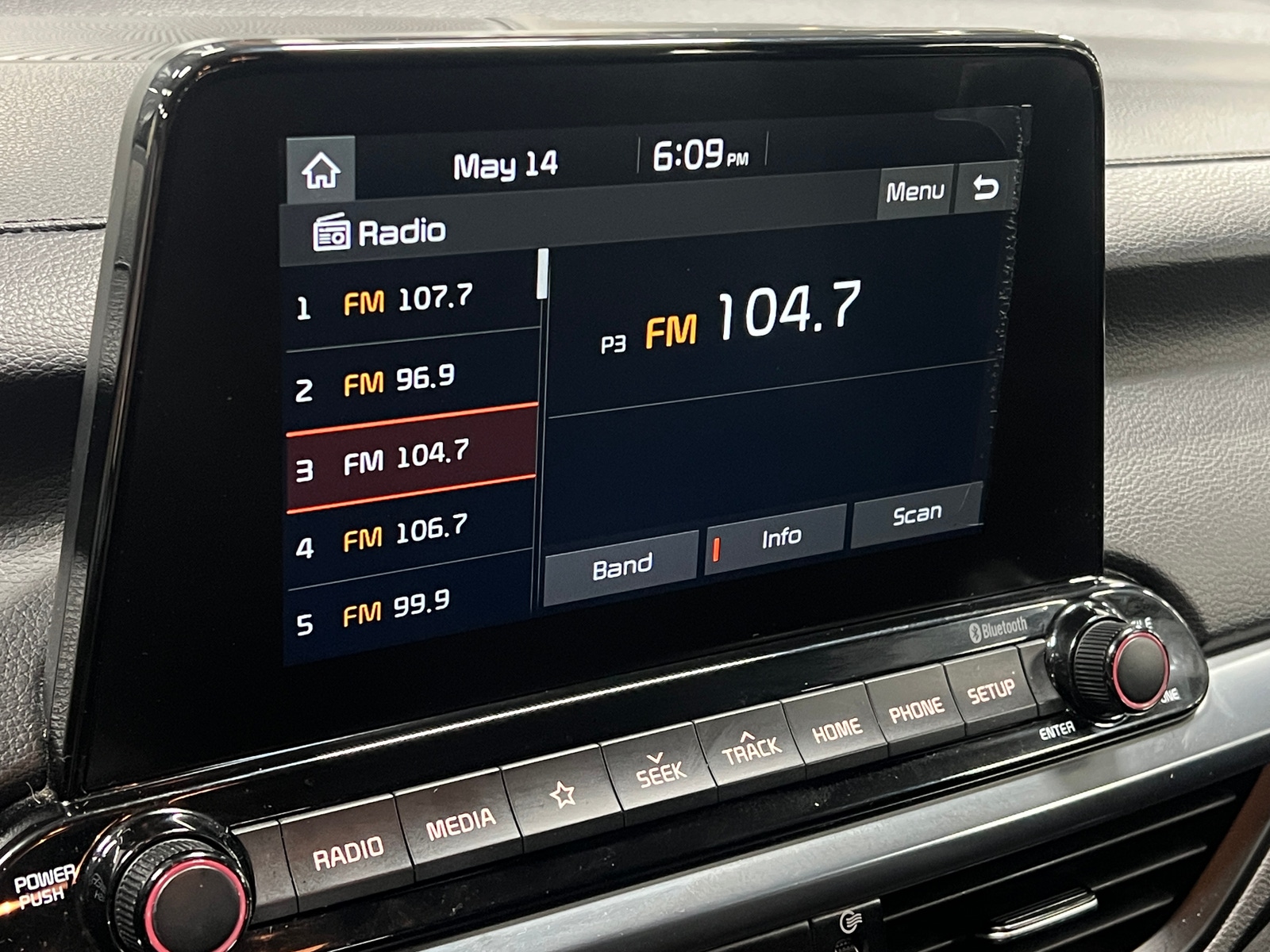 Thumbnail: 2020 Kia Forte - 4