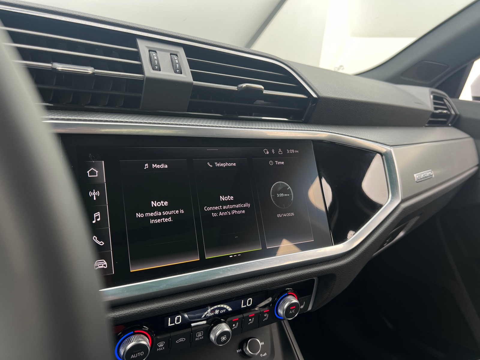 Thumbnail: 2025 Audi Q3 - 3