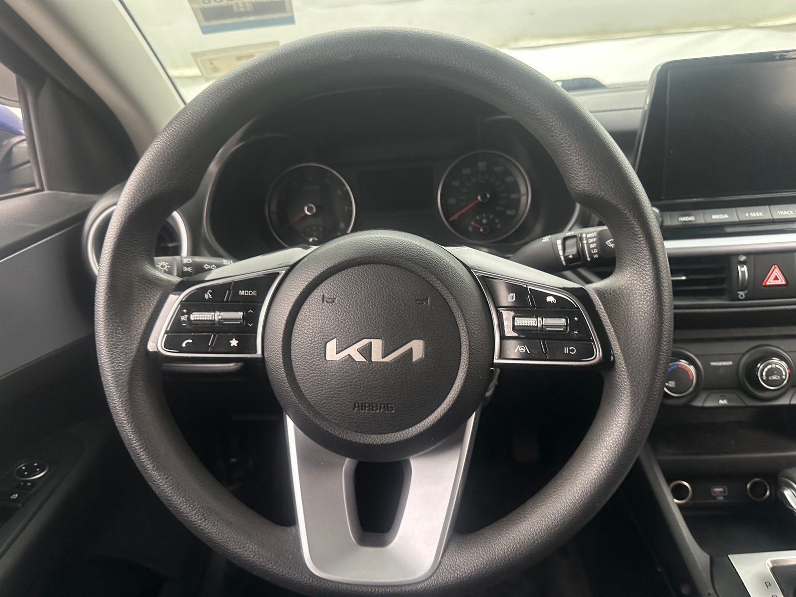Thumbnail: 2022 Kia Forte - 5