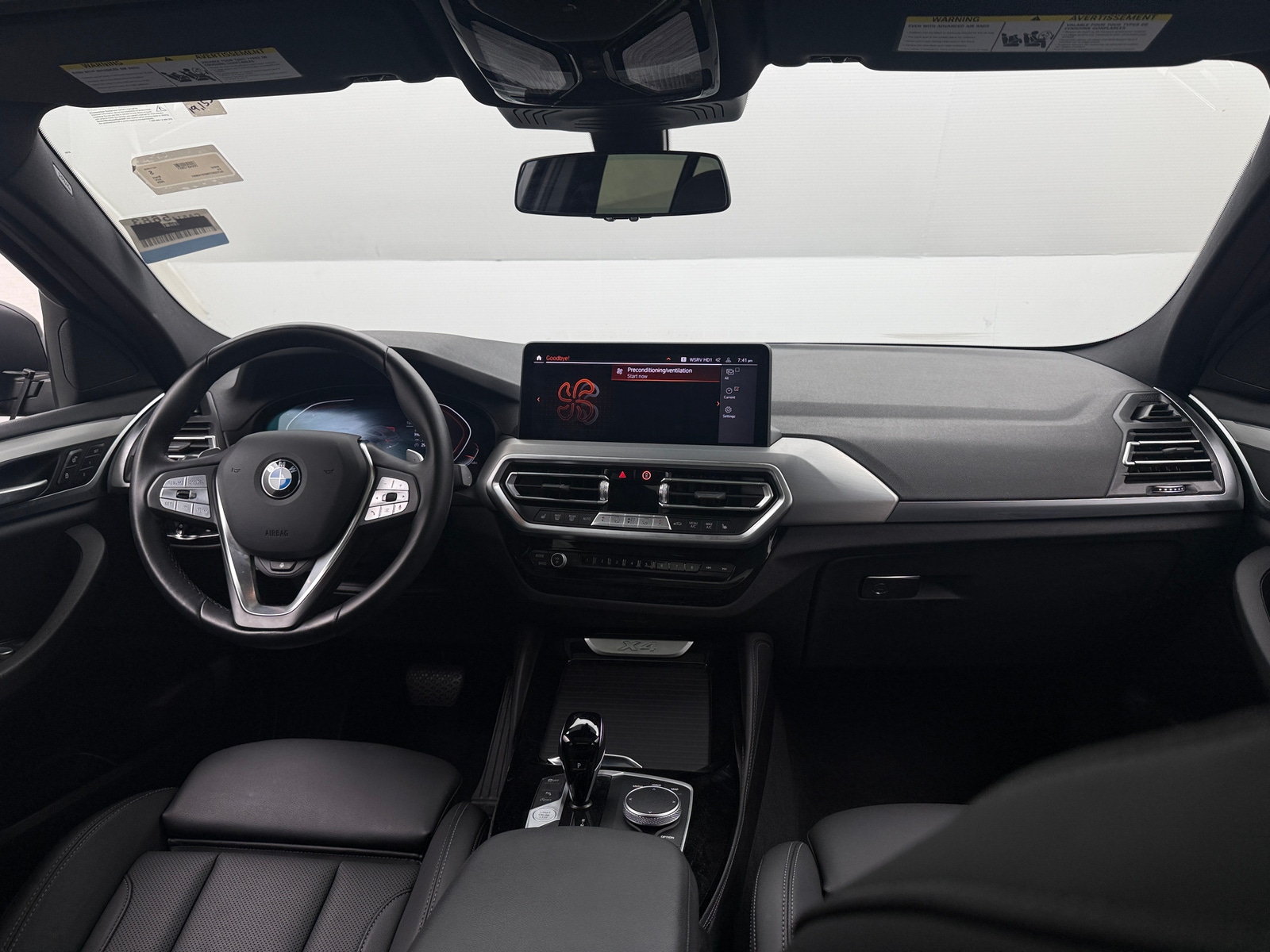 Thumbnail: 2025 BMW X4 - 2