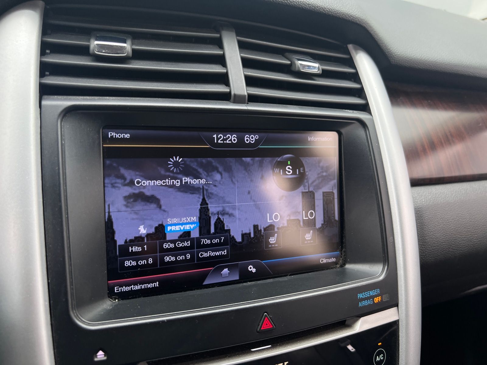 Thumbnail: 2013 Ford Edge - 3