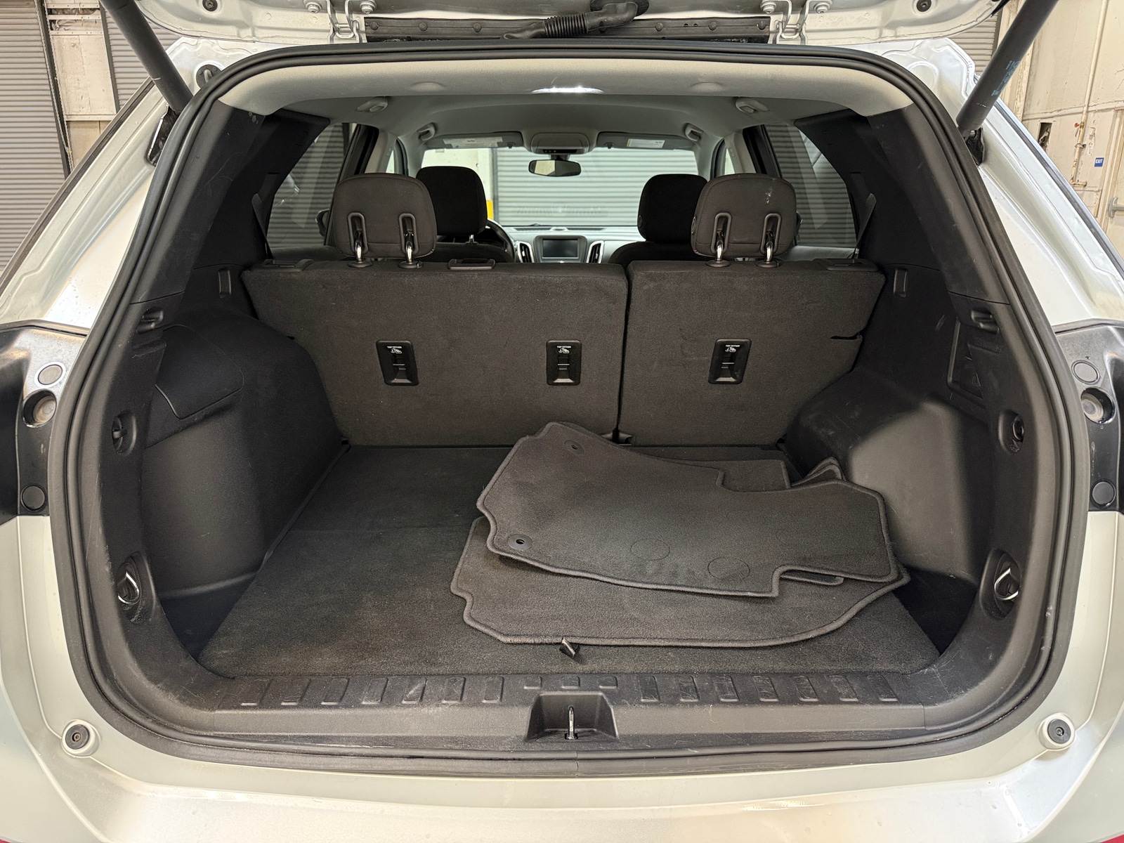 Thumbnail: 2018 Chevrolet Equinox - 7
