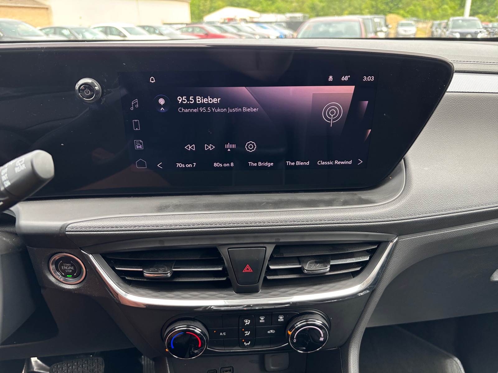 Thumbnail: 2025 Buick Encore GX - 4