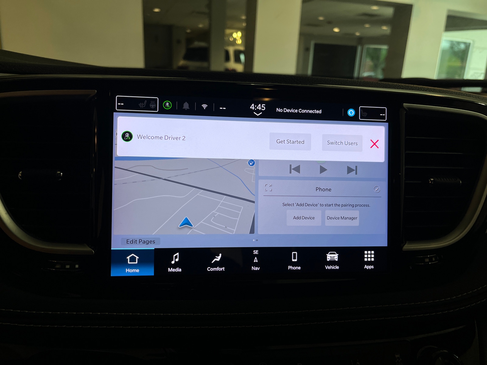 Thumbnail: 2025 Chrysler Pacifica - 4