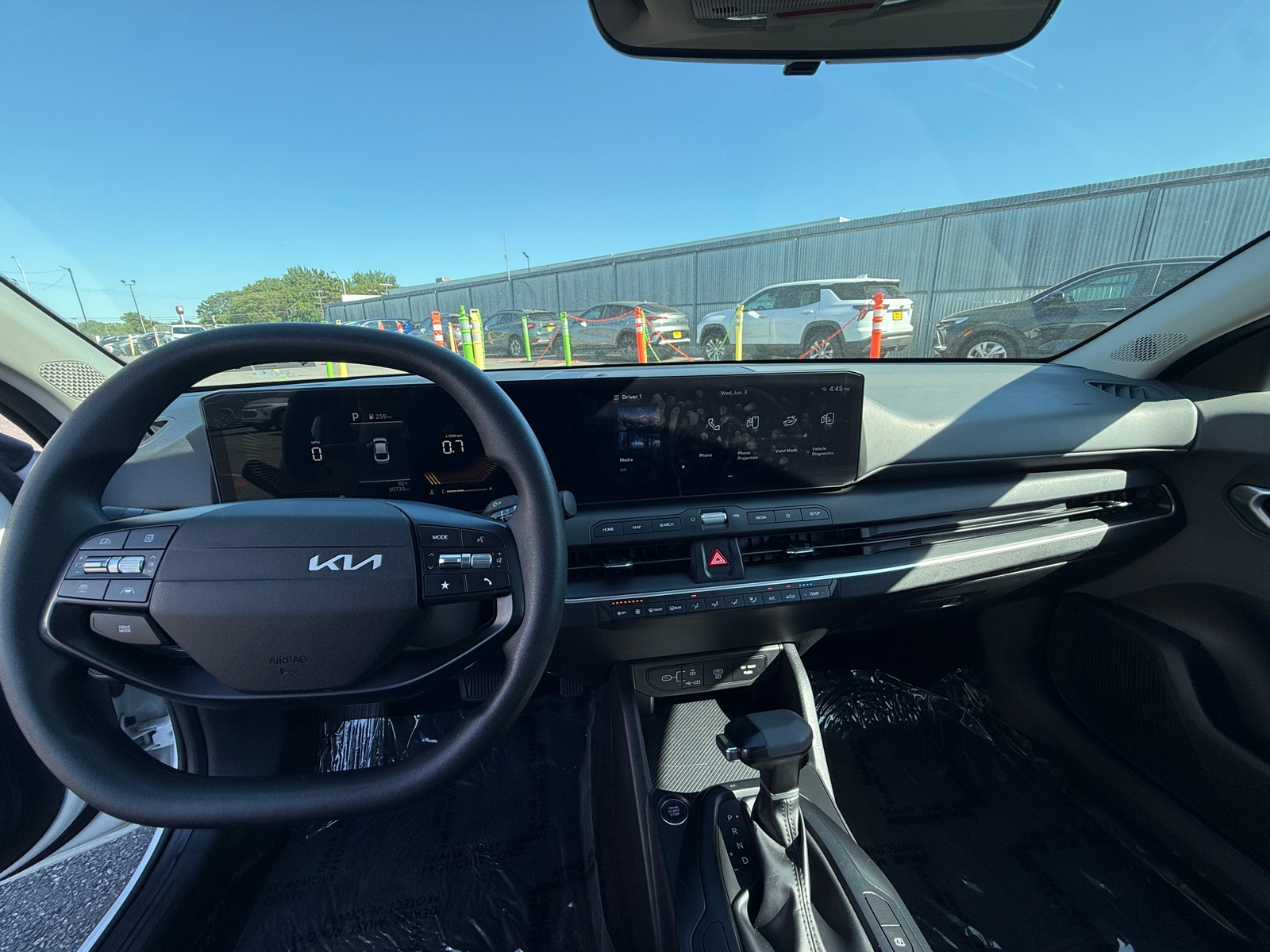 Thumbnail: 2025 Kia K4 - 3