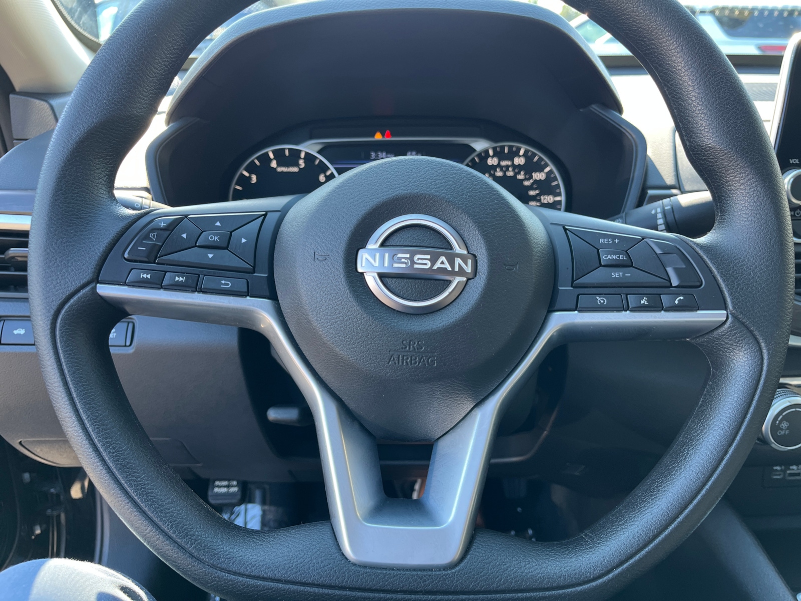 Thumbnail: 2025 Nissan Altima - 5