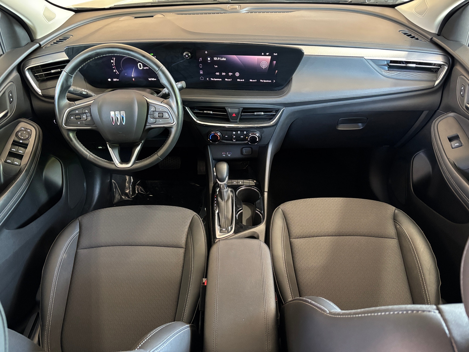 Thumbnail: 2025 Buick Encore GX - 3
