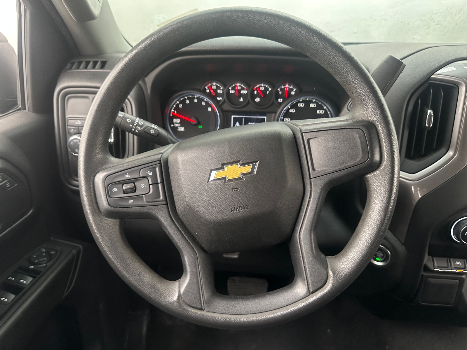 Thumbnail: 2022 Chevrolet Silverado 1500 - 5
