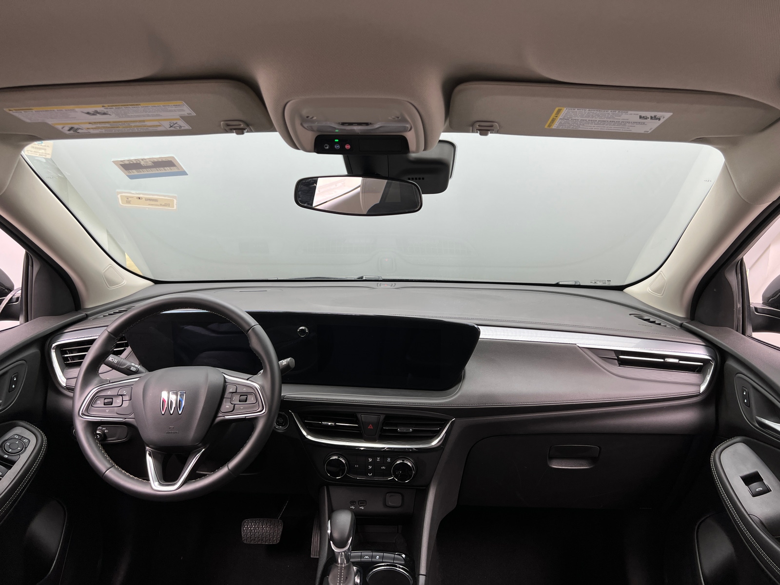 Thumbnail: 2025 Buick Encore GX - 2