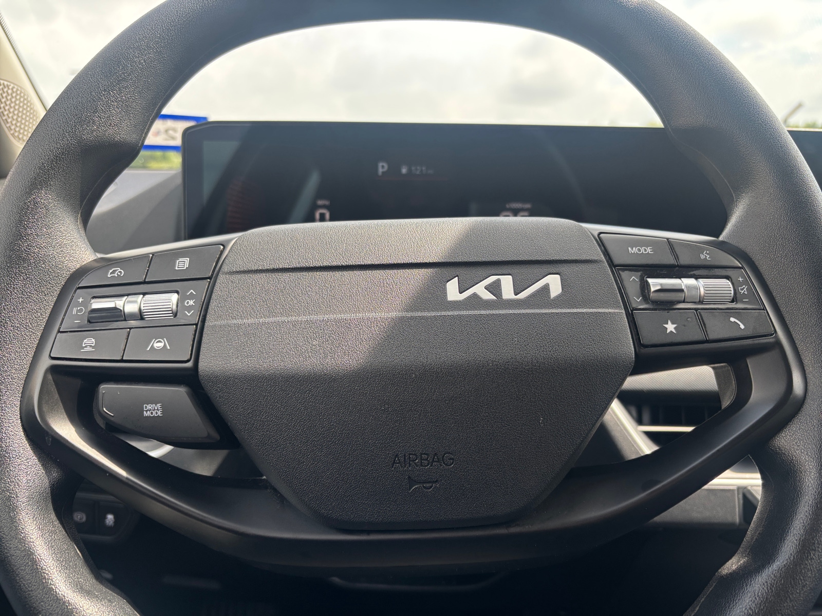 Thumbnail: 2025 Kia K4 - 5