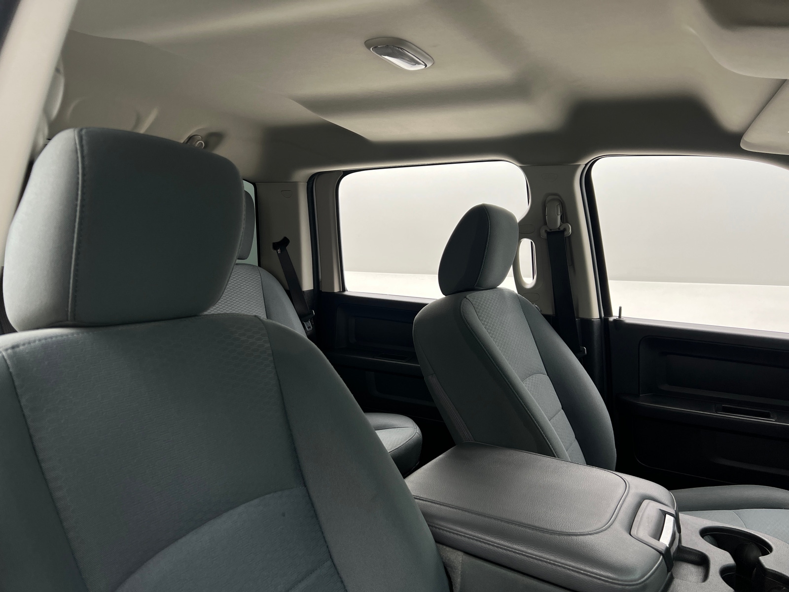 Thumbnail: 2019 RAM 1500 Classic - 2