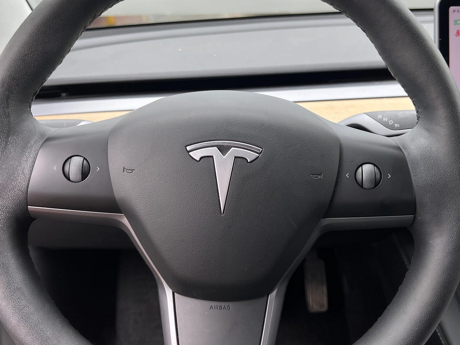 Thumbnail: 2022 Tesla Model 3 - 4