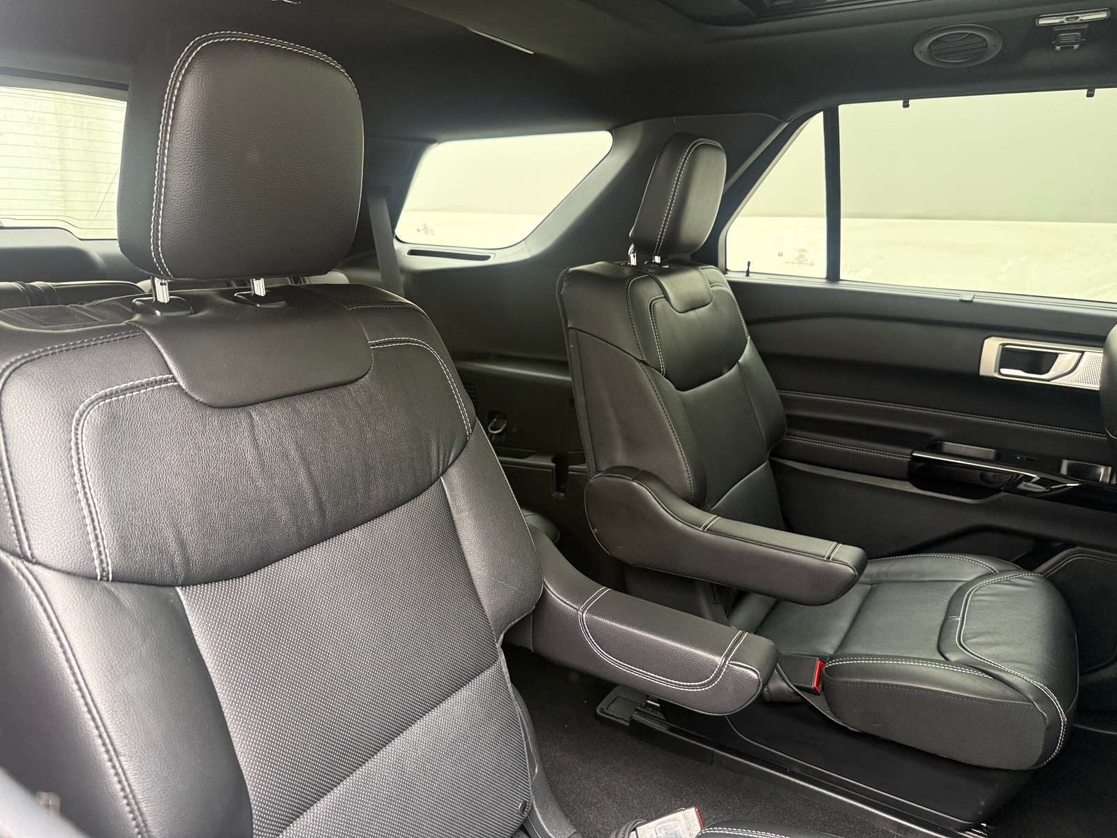 Thumbnail: 2024 Ford Explorer - 5